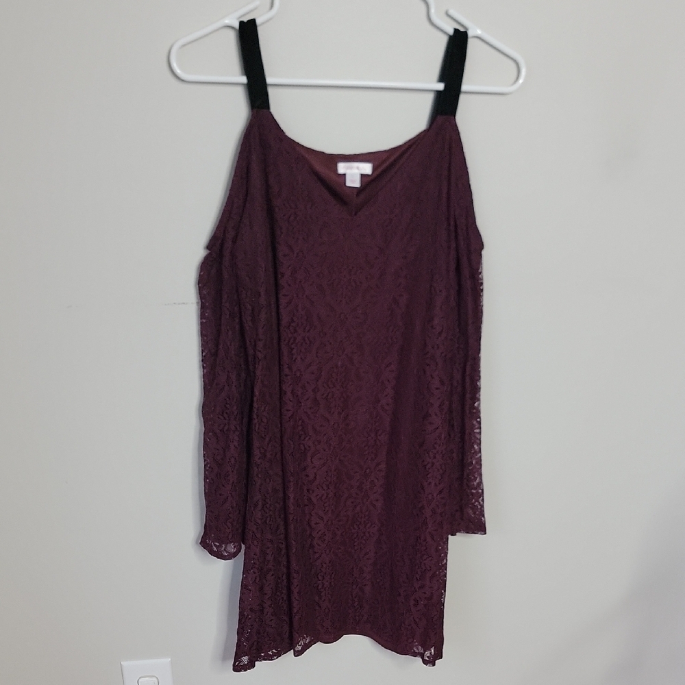Elegant Plum Lace Cold Shoulder Dress Size L